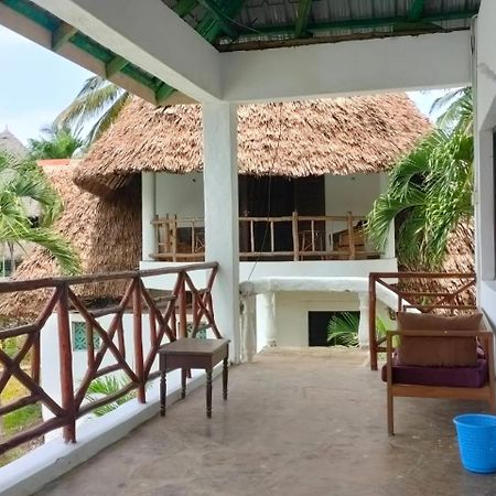 Miwa Holiday Resort Diani Beach Kültér fotó