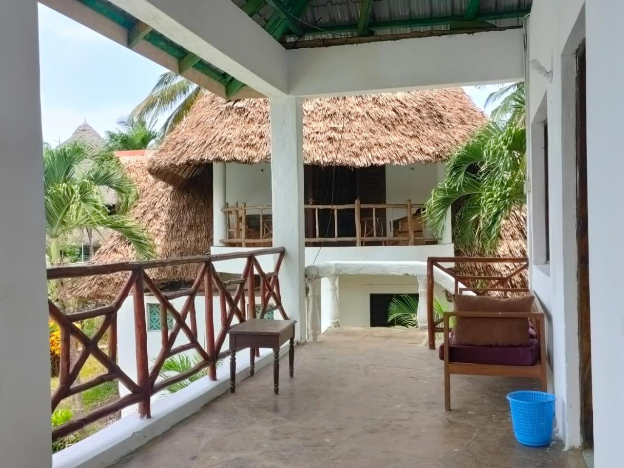 Miwa Holiday Resort Diani Beach Kültér fotó